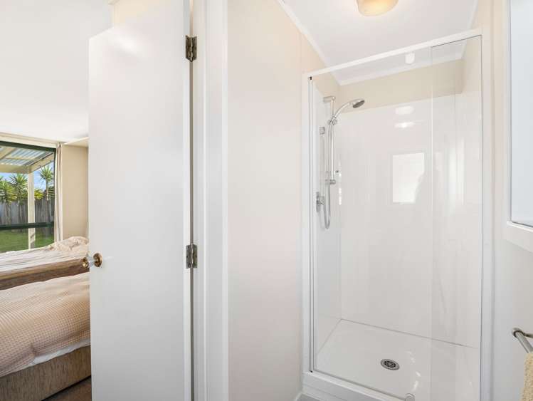 50 Park Avenue Waitarere Levin_17