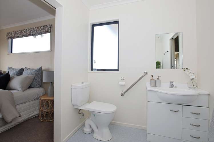 115 Havelock Street Riverton_12