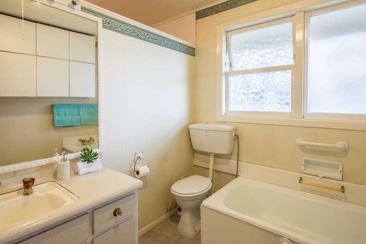 34 Westview Grove Miramar_13