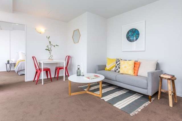 726/10 Waterloo Quadrant Auckland Central_1