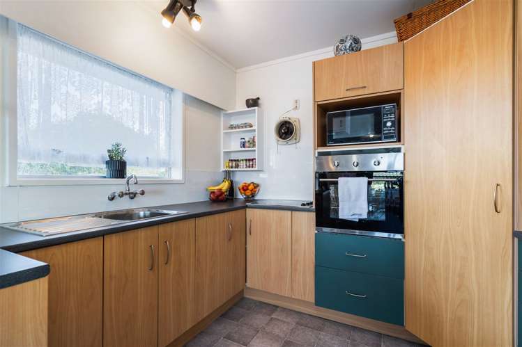 13 Oakland Avenue Woodhill_22