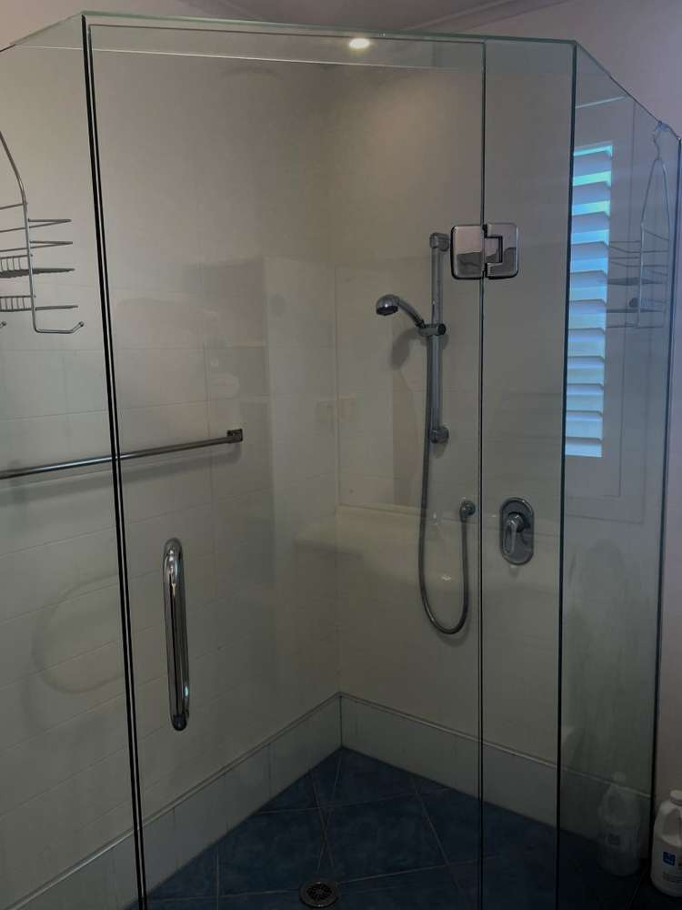 8 Divich Avenue Te Atatu South_15