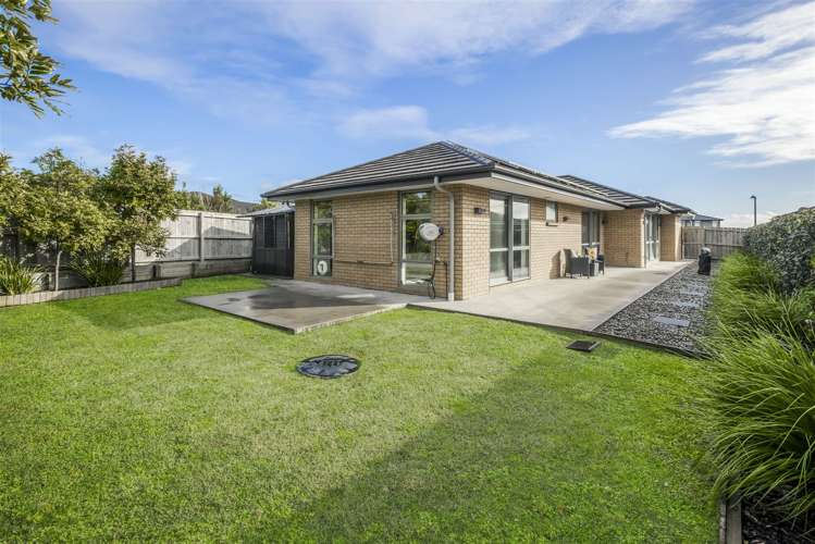 83 Twin Parks Rise Papakura_16
