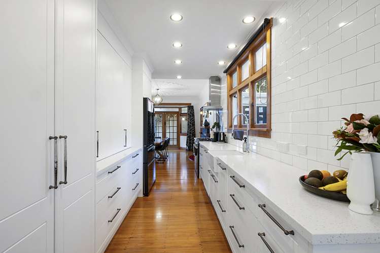 76 Belt Road New Plymouth Central_7