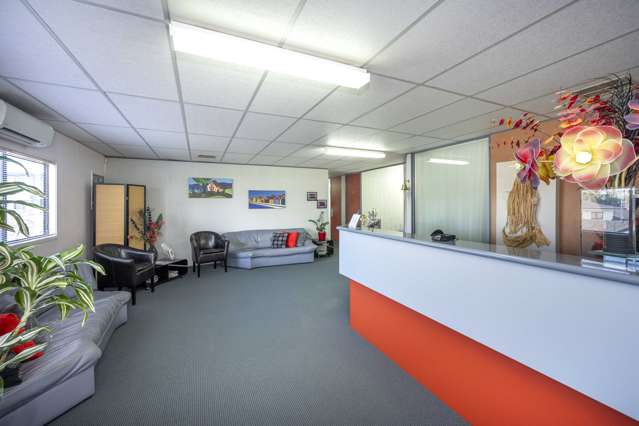 323/319 Great South Road Papakura_4