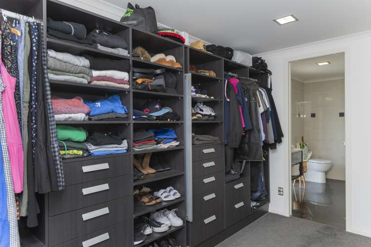 2 Fisher Place Lytton West_12