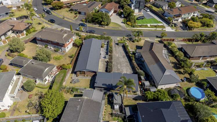 6 Fielding Crescent Farm Cove_32