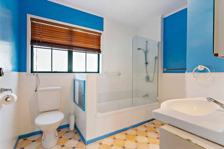 11 Buchanan Road Kingseat_10