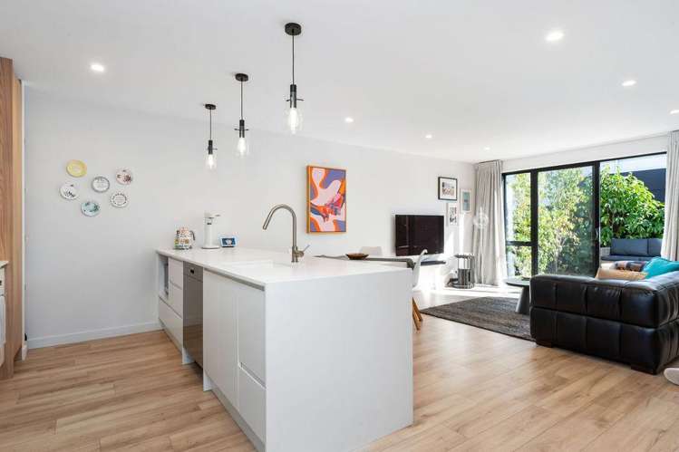 38C Roosevelt Avenue St Albans_8