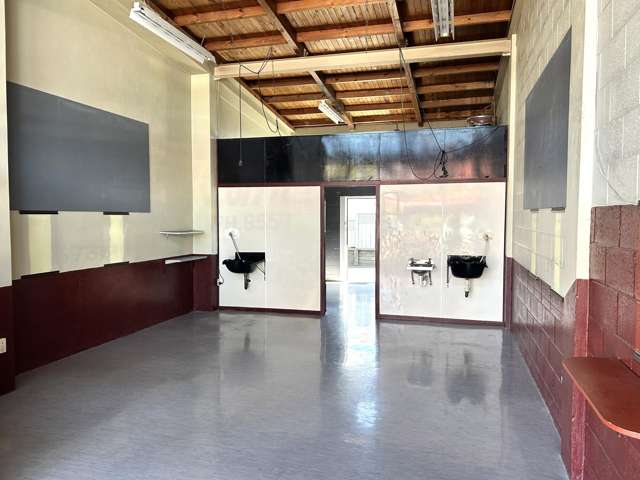 705 Grey Street Hamilton East_2