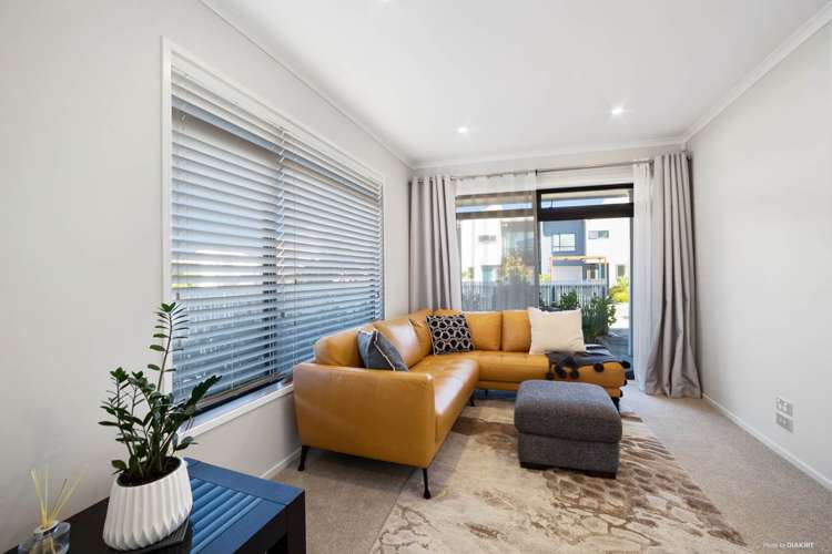 2 Weta Road Hobsonville_4