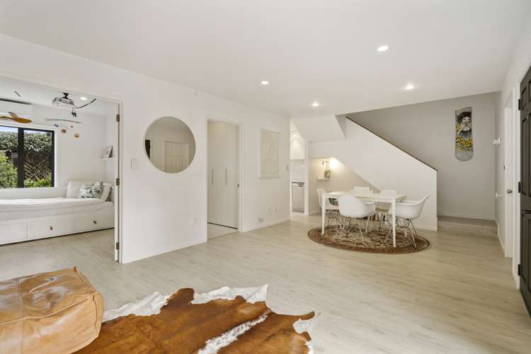 3/52 Taharoto Road Takapuna_12