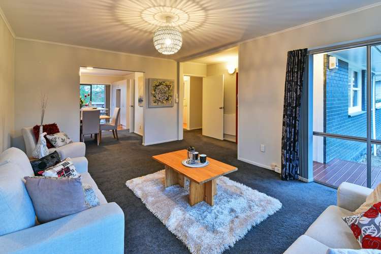 39 Hobart Crescent Wattle Downs_7