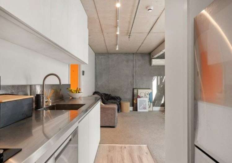 10/19 Pirie Street Mount Victoria_8