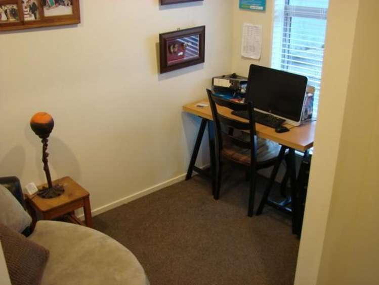 12 Ashley Drive Paroa_19