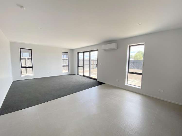 48 Strowan Avenue Elgin_3