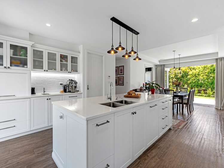 383 Old Highway Whakamarama_13