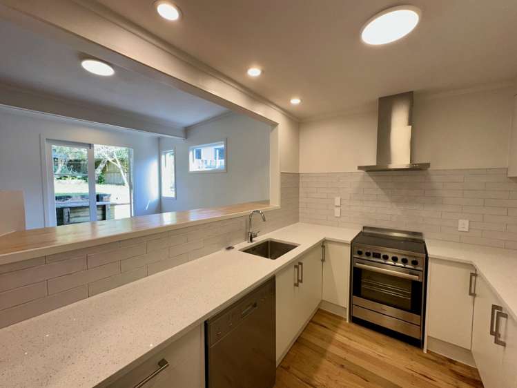 1/28 Hebron Road Waiake_3