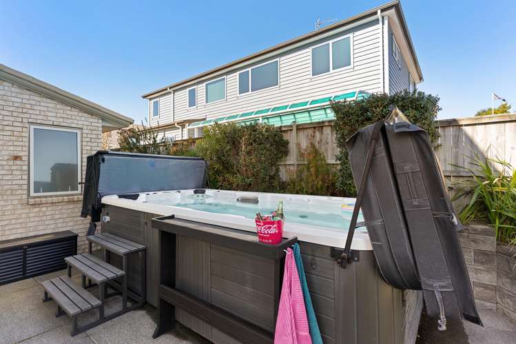13 Thistle Close Beachlands_29