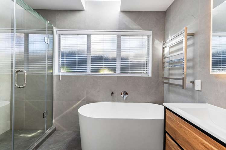 1/7 Jutland Street Mairangi Bay_12