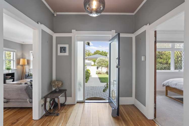 4 Martin Avenue Mount Albert_2