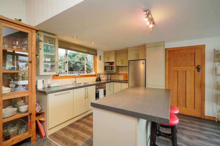 102 Ross Street Grasmere_10