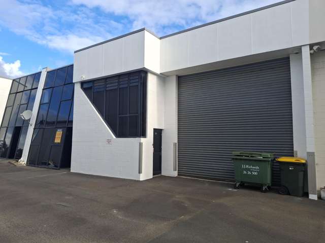 205m2 Silverdale Industrial - Available Now