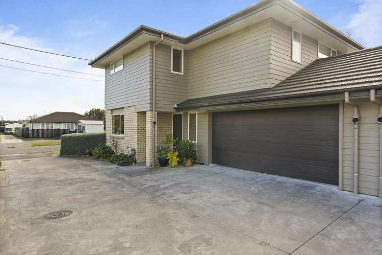 1/75 Campbell Street_0