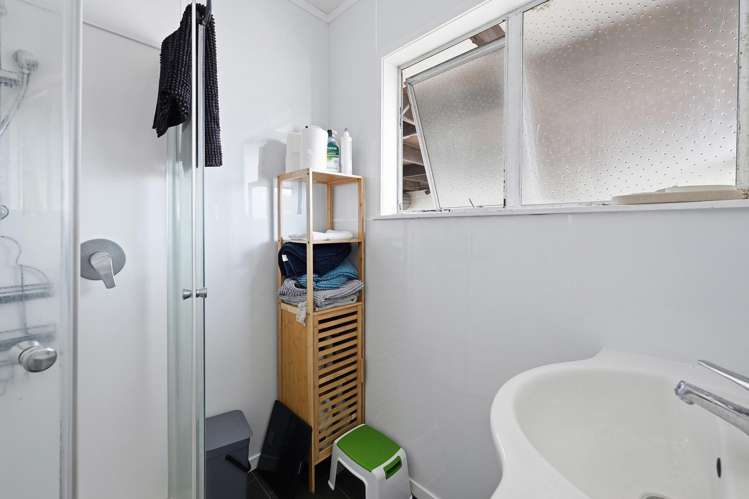 8B Spinel Place Pukehangi_10