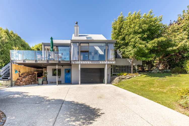 738 Peninsula Road Kelvin Heights_19