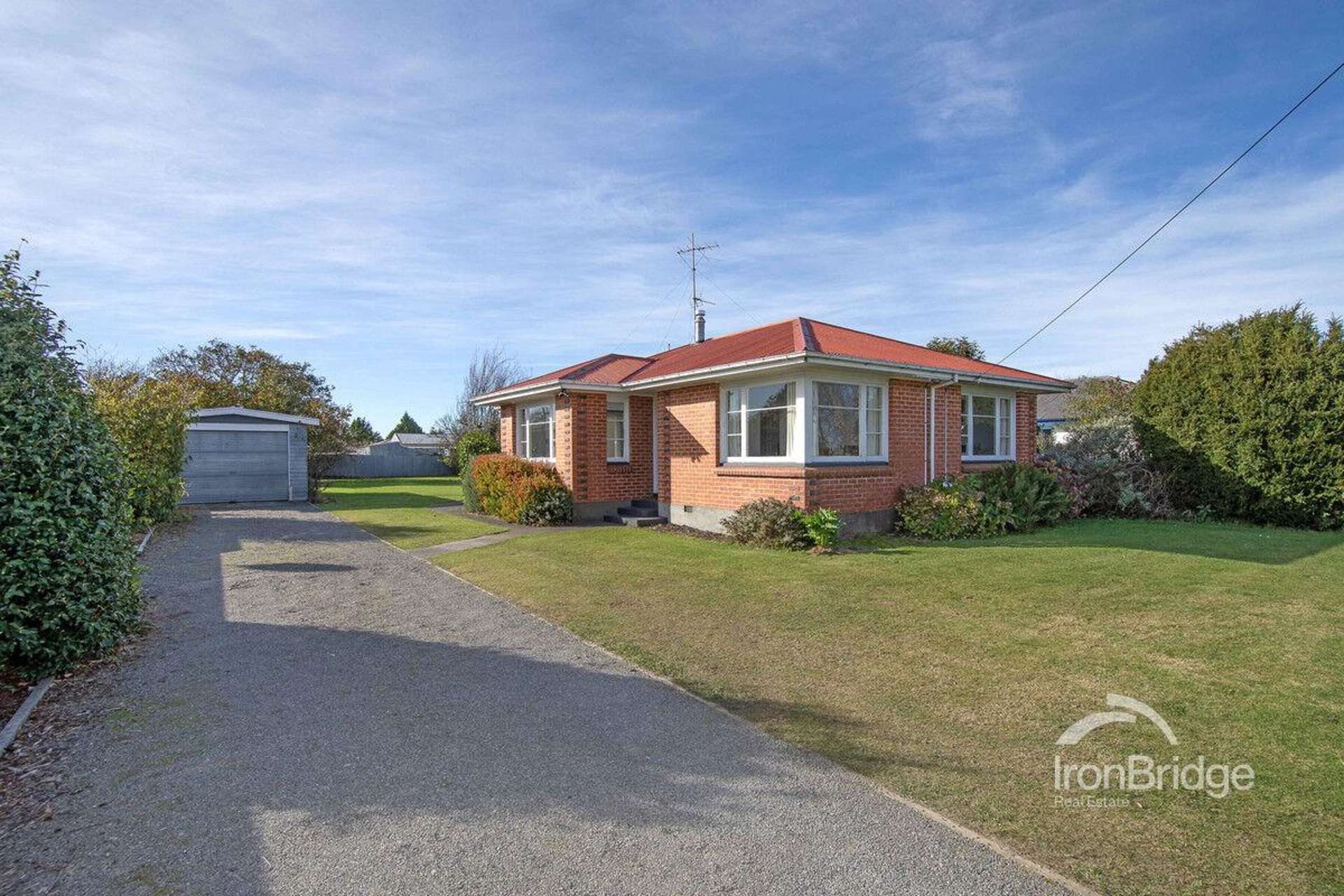 52 North Terrace Darfield_0