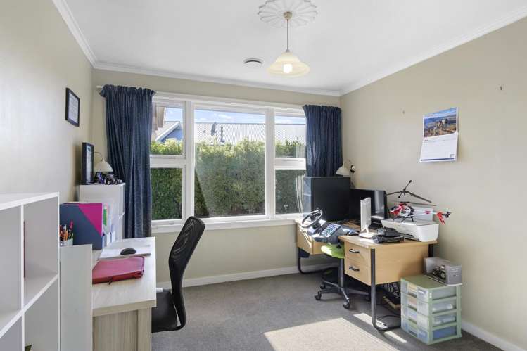 12 Reid Crescent Allenton_13