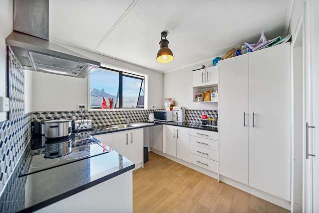 Charming 4BR Family Home in Mangere East