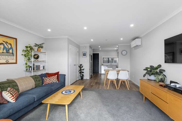 8 Harry Eruera Street Trentham_9