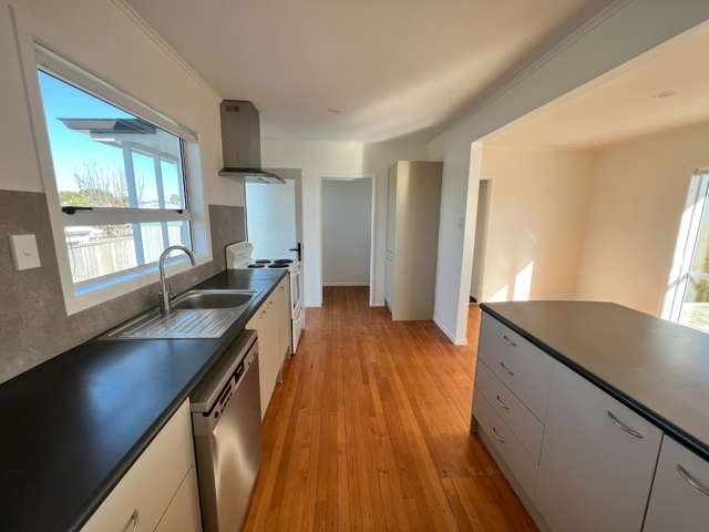 16B Lee Street 11555_2