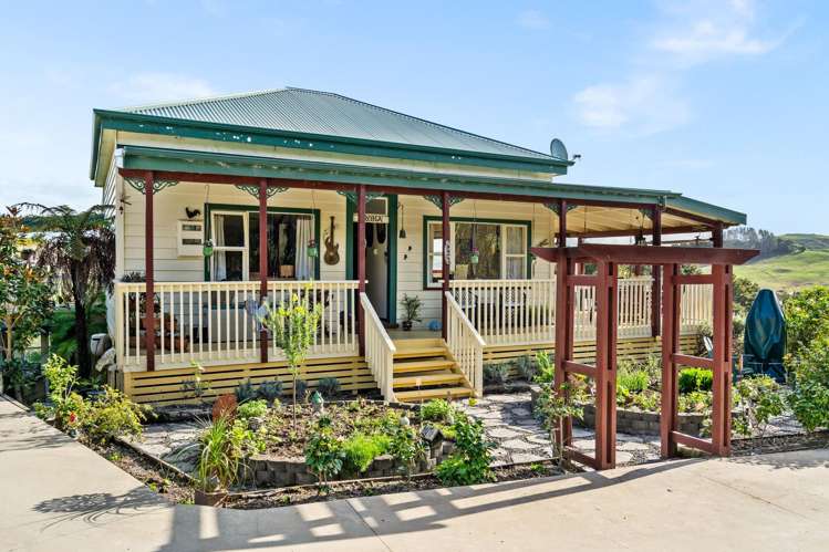 51 Sterling Road_0