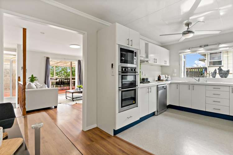 12 Lemnos Place Titirangi_6