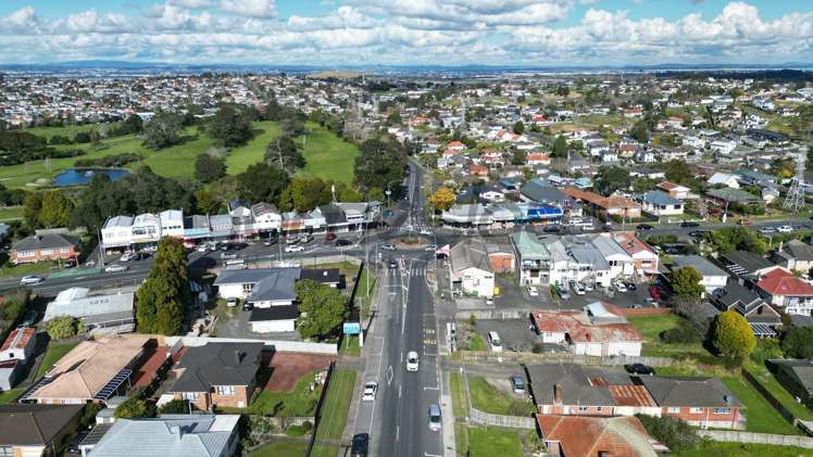 1215 Dominion Road Mount Roskill_8