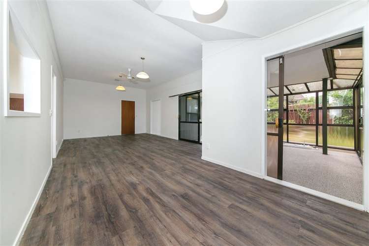 4/153a Te Atatu Road Te Atatu South_14