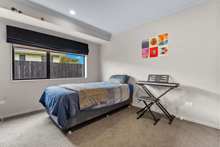 85 Riverside Drive Waiuku_17