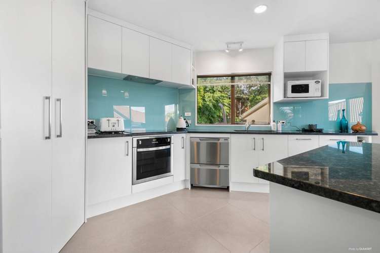 15 Palmgreen Court Stanmore Bay_7