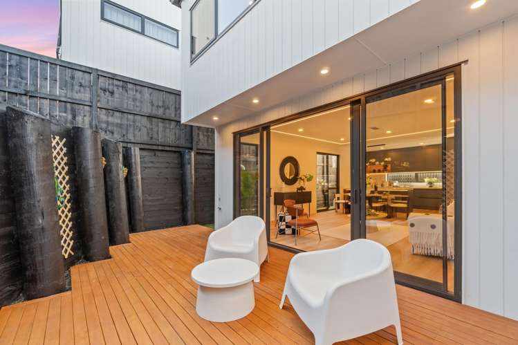 88B Norman Lesser Drive Saint Johns_16