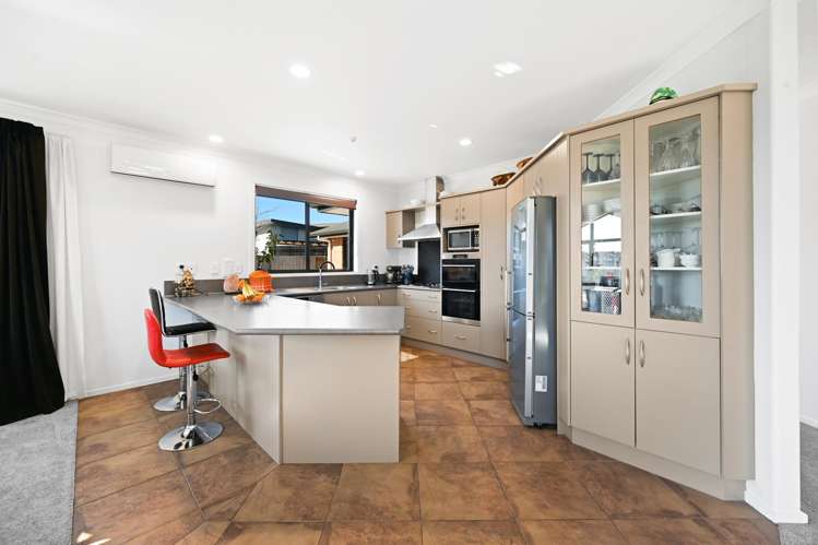 3 Sarah Court Rototuna North_3