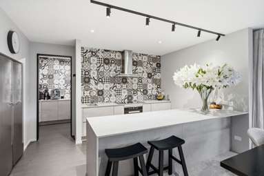 29 Carnaveron Drive_3