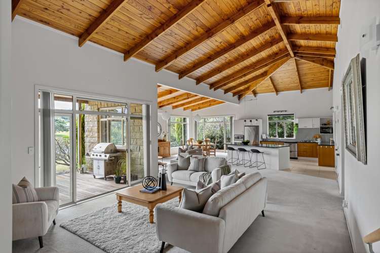 9 Lakeside Drive Orewa_5