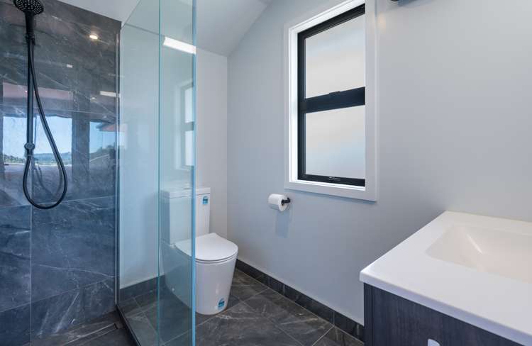 36 Katania Heights Brightwater_17