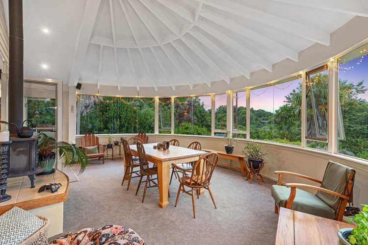 25 Gunbar Drive Welcome Bay_12