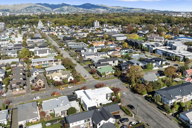 55 Merivale Lane Merivale_39