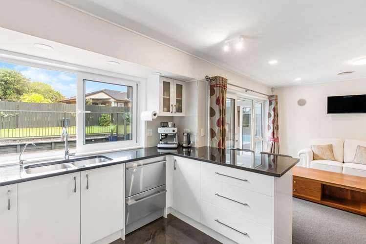 174 Prince Regent Drive Farm Cove_9