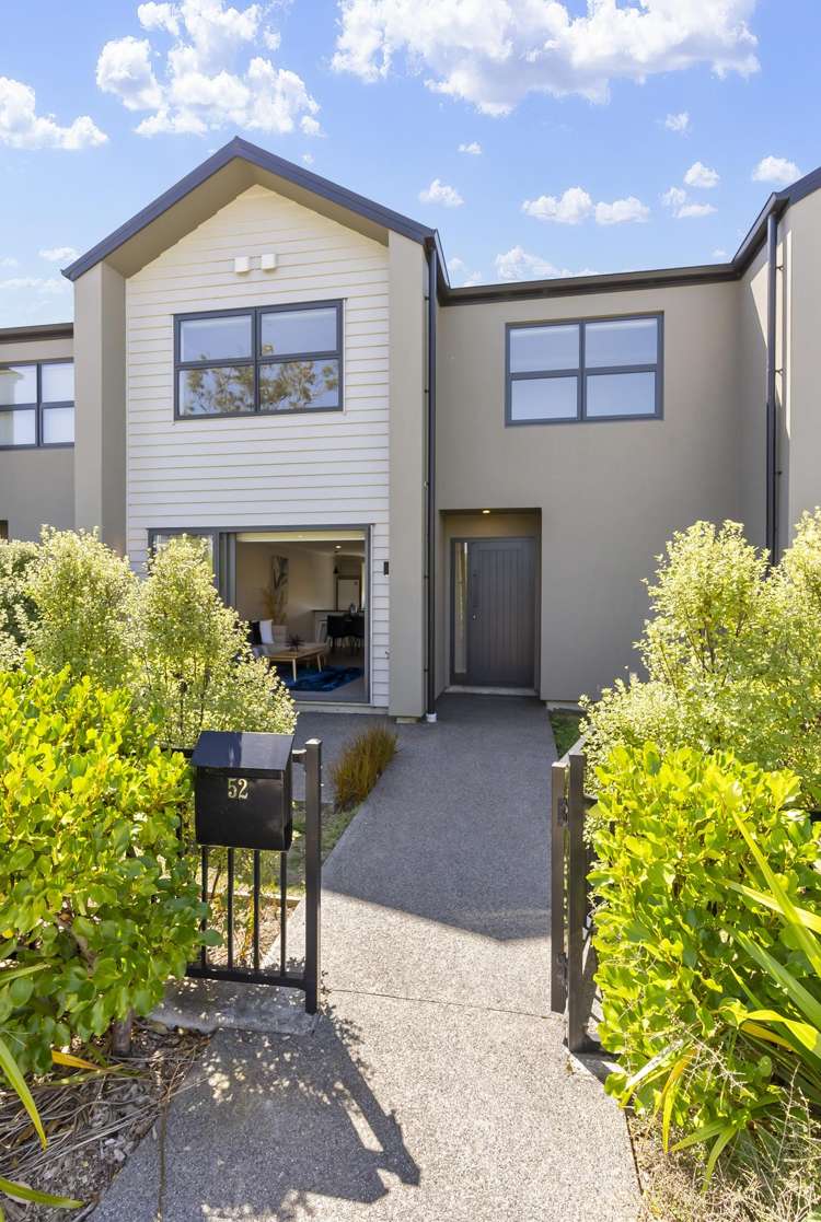 52 Pateke Drive Kenepuru_24